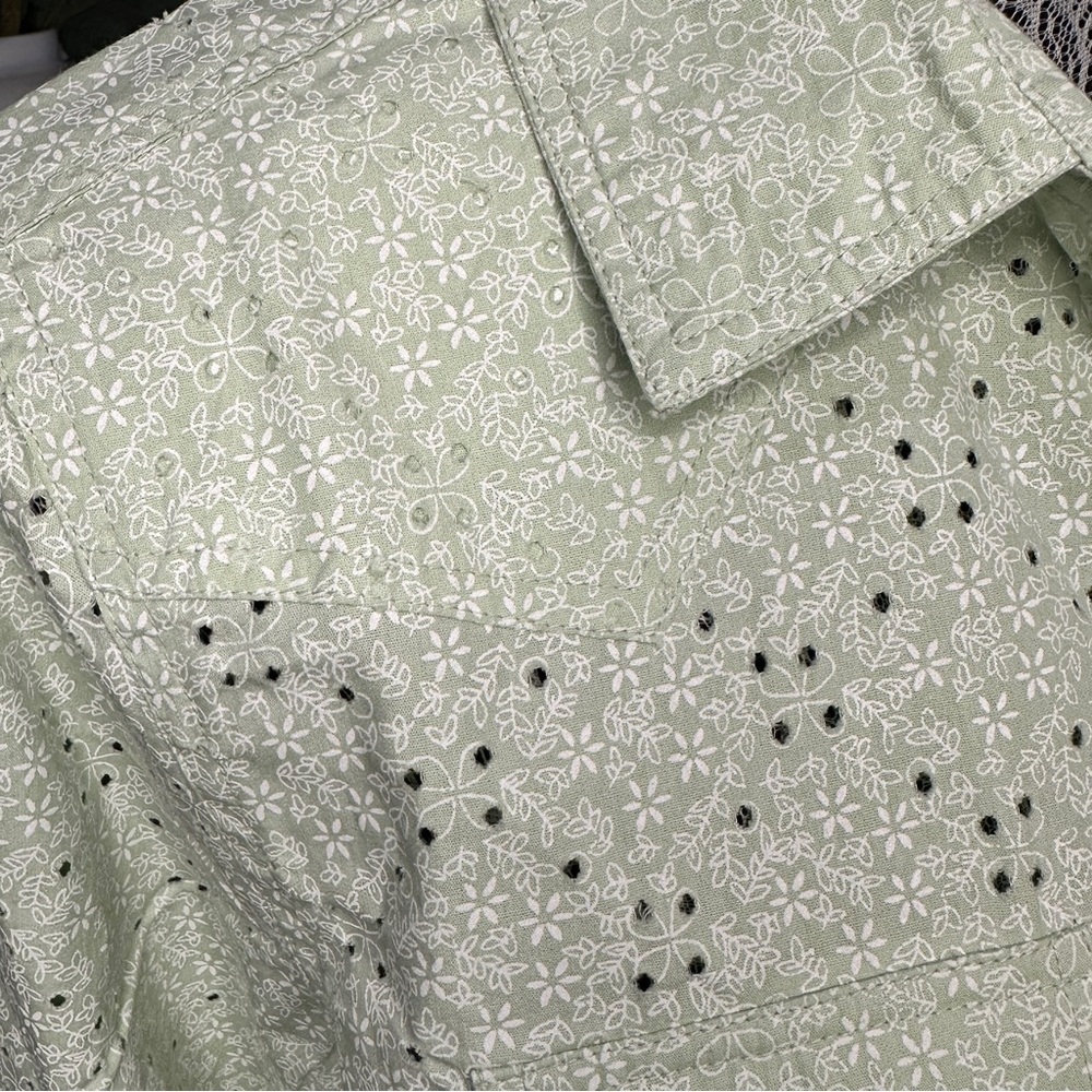 Western Back in the Saddle Mint Green Eyelet Shirt – Size M – 100% Cotton - Picture 6 of 14